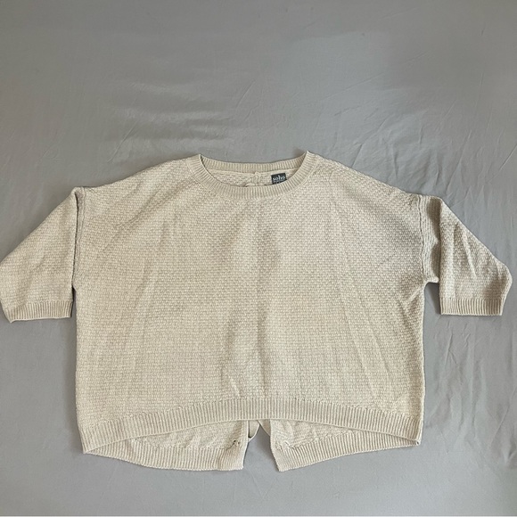 New York and Company Soho Tan Knit Sweater cross back Size XL - Picture 3 of 14